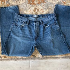 Men’s 36x30 gap straight jeans